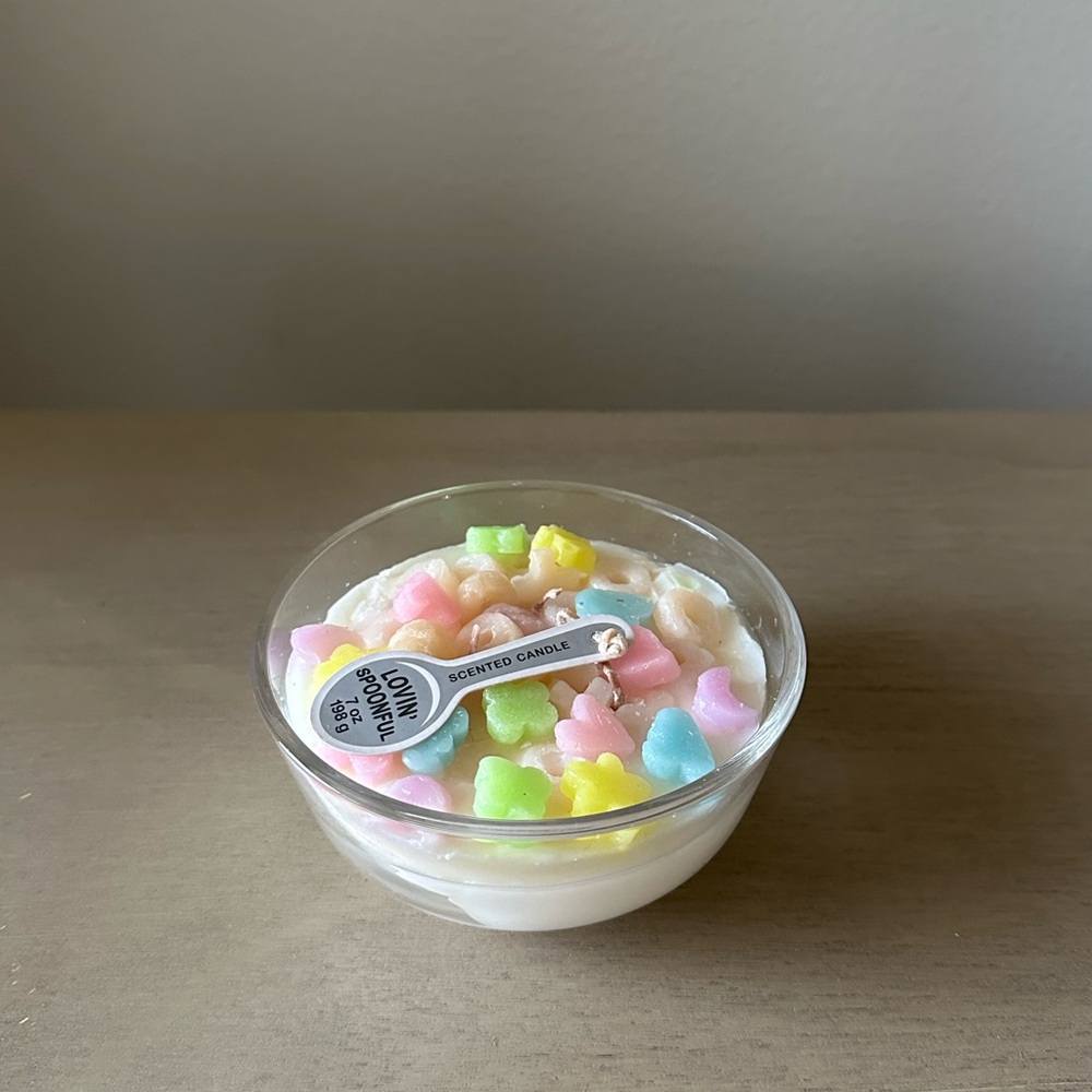 Cute lucky charm scented cereal bowl candle with glass bowl #LuckyCharm #Candle